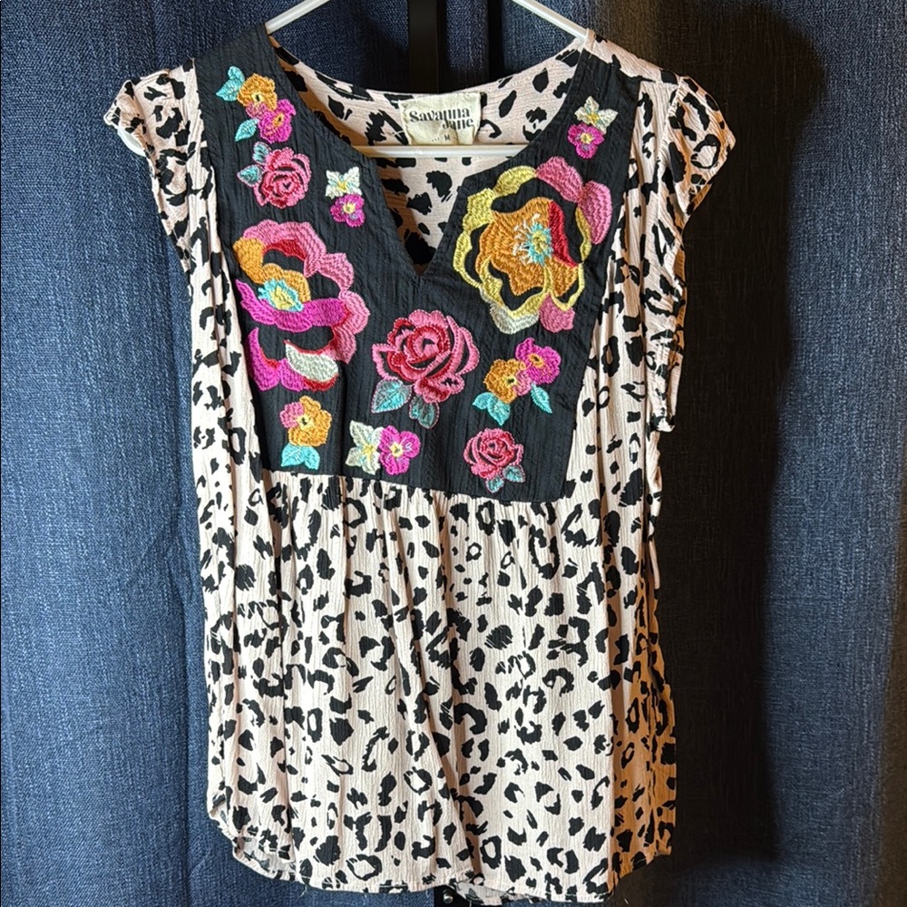 Savannah Women's Floral Embroidered Top - Black and Pink